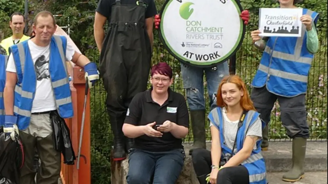 Volunteers of the Don Catchment Rivers Trust 