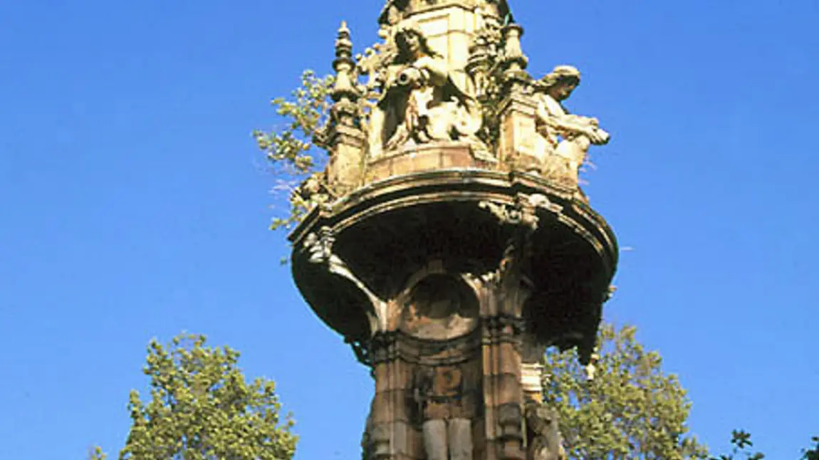 A statue in Glasgow Green