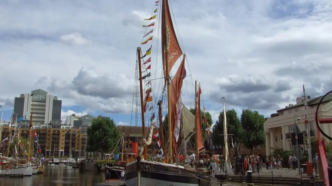 The Cambria in sail whilst moored as a visitor attraction at St Katharine’s Docks