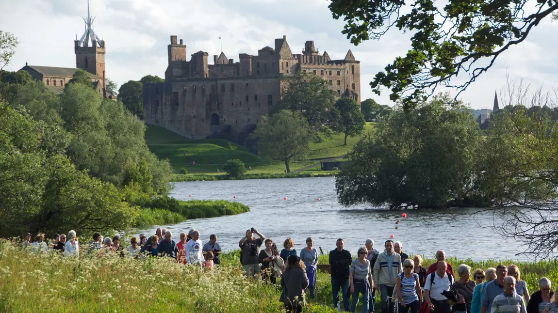 Let's put West Lothian's heritage in the spotlight! Perambulation of Linlithgow's Marches