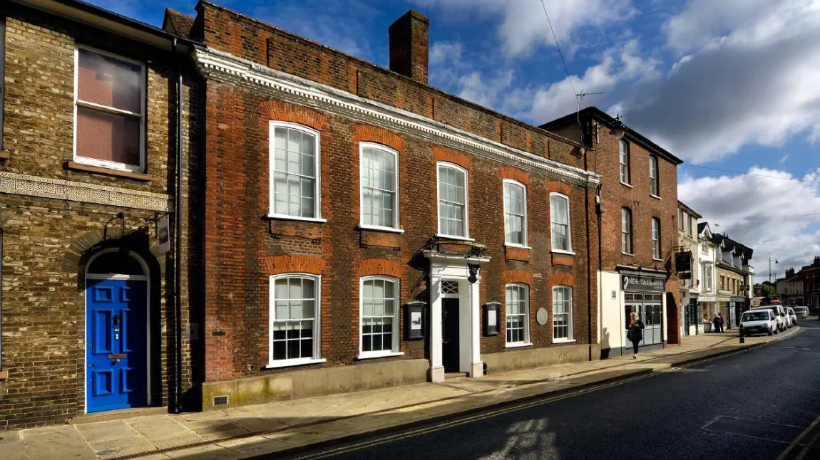 Georgian facade of Gainsborough's House